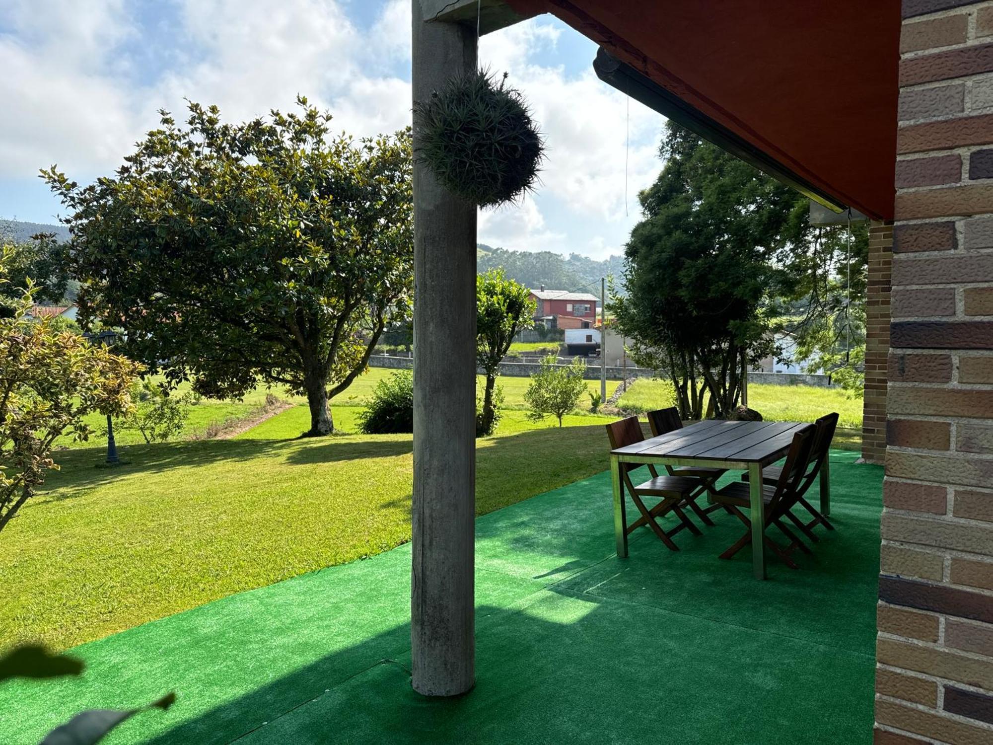 Apartamentos La Roblera Orena Buitenkant foto